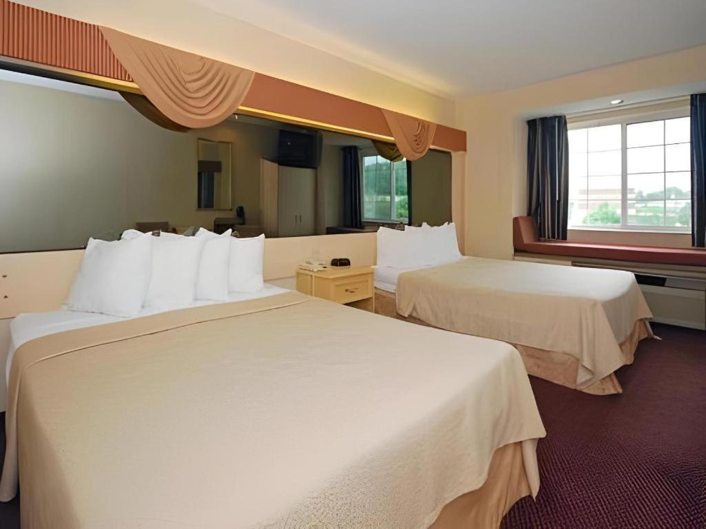 Quality Inn & Suites Mount Juliet Exteriör bild