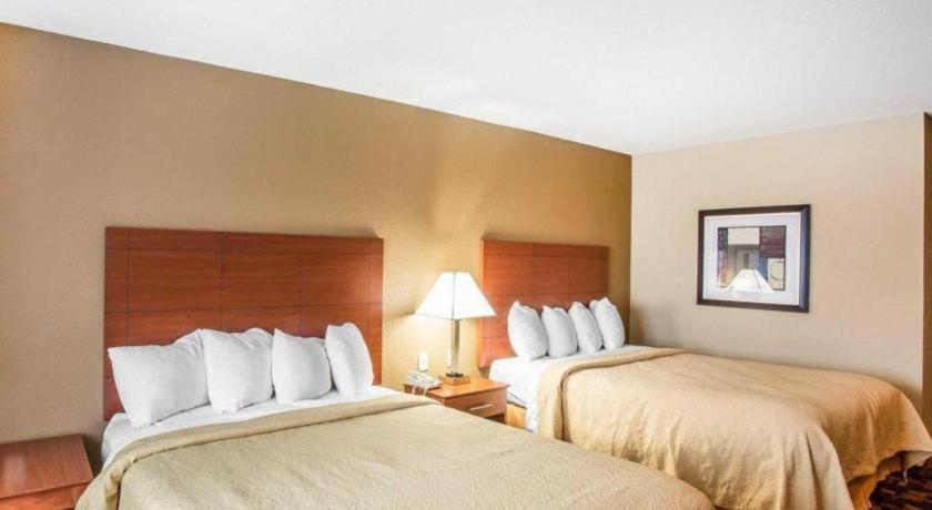 Quality Inn & Suites Mount Juliet Exteriör bild